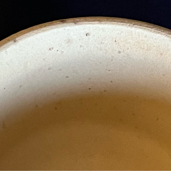 Gordon SW Pottery Planter - Picture 10 of 13